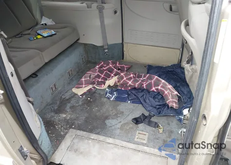 2005 Chrysler Town & Country Touring z USA, uszkodzony, nr VIN 2C4GP54L65R501791